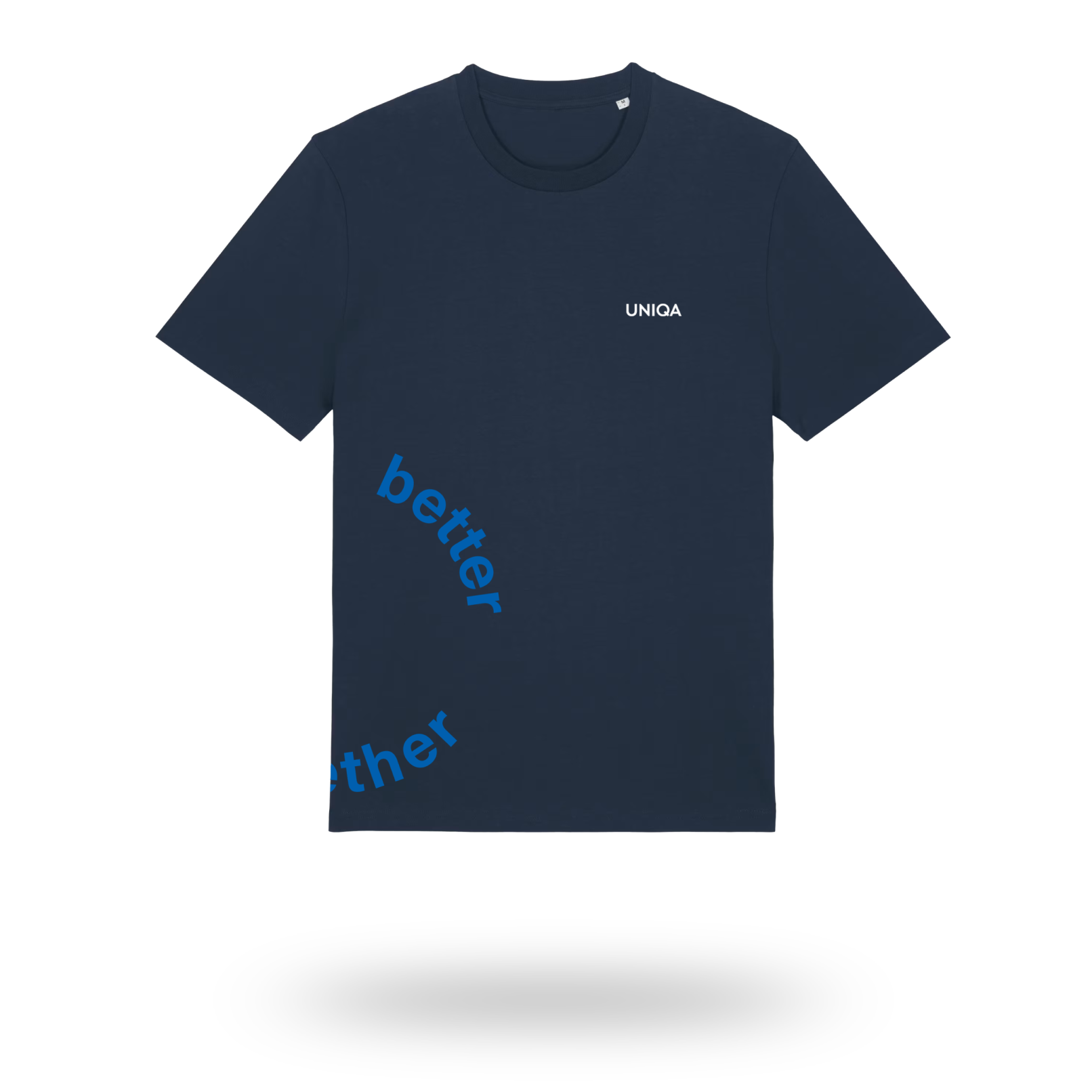 <span style="color: white;">Nový drop<br>letního merche!</span>